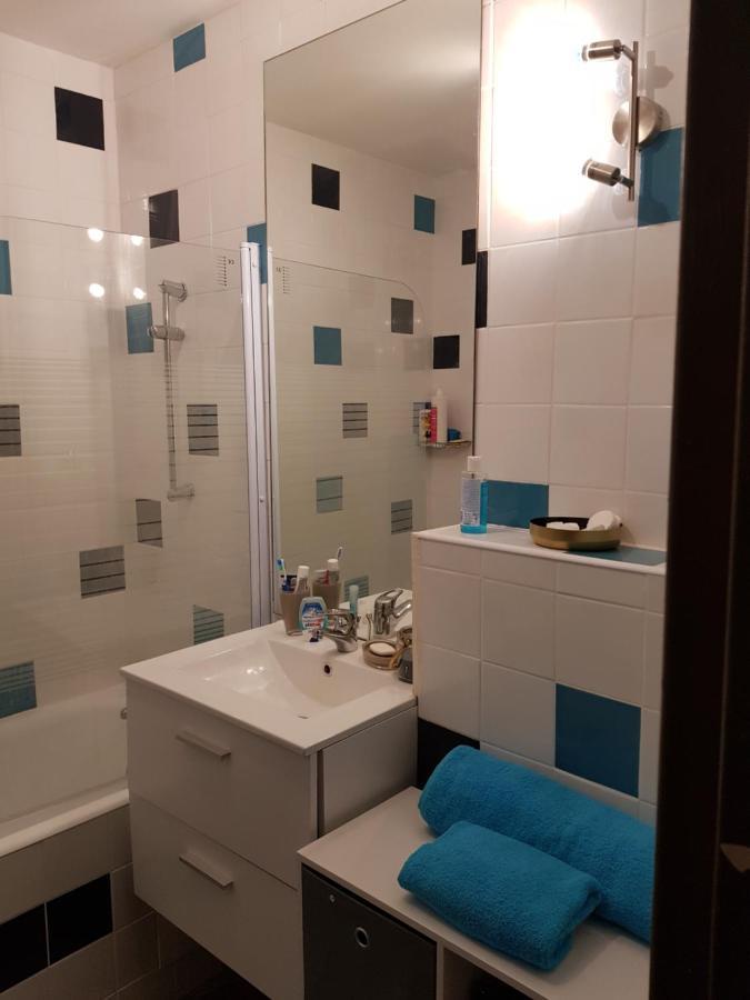 Chambre privée dans appartement WC et SDB communes Nimes Exterior foto